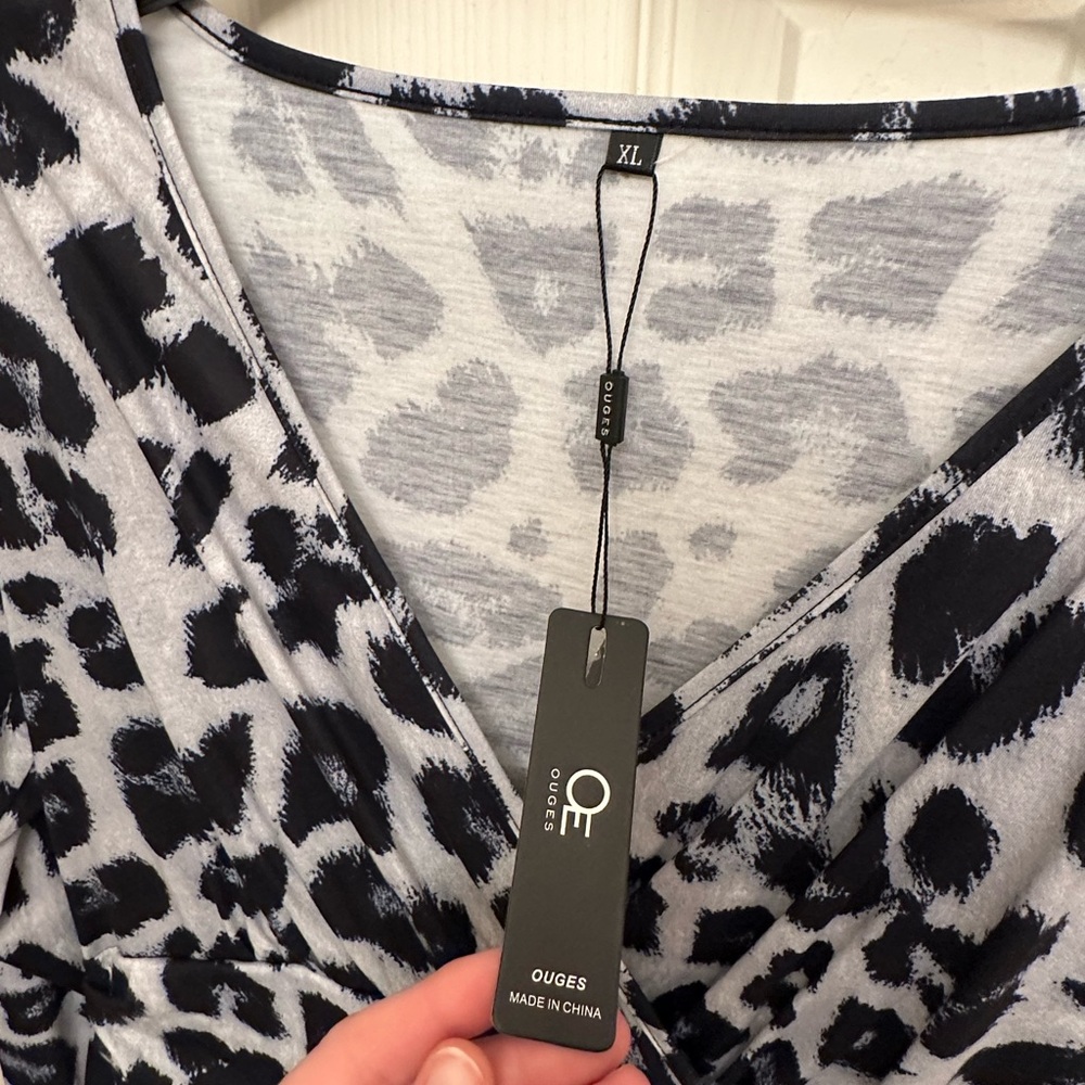 NWT black cheetah print long sleeve dress